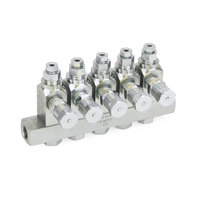 Wtryskiwacz oleju GL-42, stal, rozdzielacz wtryskiwacza 5, NPT 1/8" x 1/8 (G24X306) - Graco