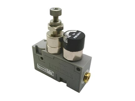 Regulator ciśnienia, mini ze zintegrowanym manometrem, ciśn. 0-8 bar (17522A6.C) seria 1750 - Pneumax