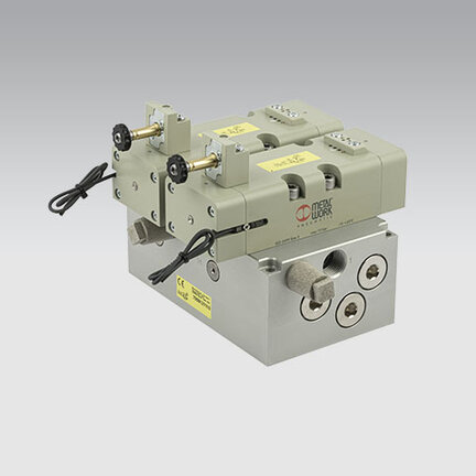 Podwójny zawór ISO 3 5599/1 sterowany elektrycznie serii SAFE AIR. funkcja 5/2 monostabilny, z zewnętrzym zasilaniem pilotów - Metal Work