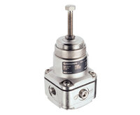Precyzyjny regulator ciśnienia ze stali nierdzewnej serii R38, 1/4 NPT, 0,04-2 bar, bez manometru (R38-240-RNCA) - Norgren