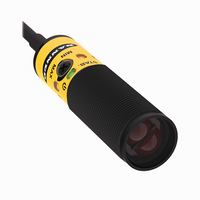 Czujnik fotoelektryczny S18-2VNDL-2M - Turck