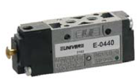 Zawór 5/2 z gw. M5 powrót sprężyna (E-0440) seria E - Univer