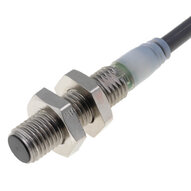 Wyłącznik zbliżeniowy, indukcyjny, stal nierdzewna, krótki korpus, M8, ekranowany, 2 mm, DC, 3-przewodowy, PNP-NC, 200 mm złącze końca kabla M8 (E2A-S08KS02-WP-B2-1 0.2M) - Omron