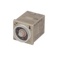 Element czasowy, Wtyczka, 8-pin, 1/16DIN (48 x 48 mm), on/flicker-on/flicker-off/interval/one-shot-delay, 0.05s-300h, wyjście tranzystorowe, 5 A (H3CR-A8S AC24-48/DC12-48) - Omron