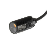 Czujnik fotoelektryczny, gwint M18, tworzywo sztuczne, dioda LED na podczerwień, tłumienie tła, 100 mm, PNP, Light-ON/Dark-ON, kabel 2 m (E3FA-LP11-E007 2M) - Omron