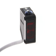 Czujnik optyczny, prostokątna obudowa, czerwona dioda LED, odbiciowy-zaporowy, obiekt przezroczysty, 2 m, PNP, Light-ON/Dark-ON, kabel 2 m (E3Z-B82 2M) - Omron