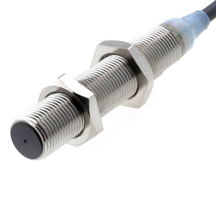 Wyłącznik zbliżeniowy, indukcyjny, stal nierdzewna, długi korpus, M12, ekranowany, 4 mm, DC, 3-przewodowy, PNP-NO, 2 m wstępnie okablowany (E2A-S12LS04-WP-B1 2M) - Omron