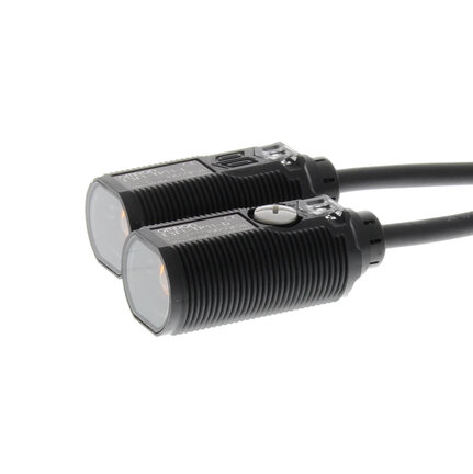 Czujnik optyczny zaporowy, gwint M18, tworzywo sztuczne, czerwona dioda LED, wiązka przelotowa, 15 m, PNP, Light-ON/Dark-ON, kabel 2 m (E3F1-TP11 2M) - Omron