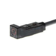 Miniaturowy prostokątny Indukcyjny, czujnik czołowy, nieekranowany, 2,5 mm, 2-przewodowy DC, NO, częstotliwość alternatywna, kabel 1M (E2S-Q21B 1M) - Omron