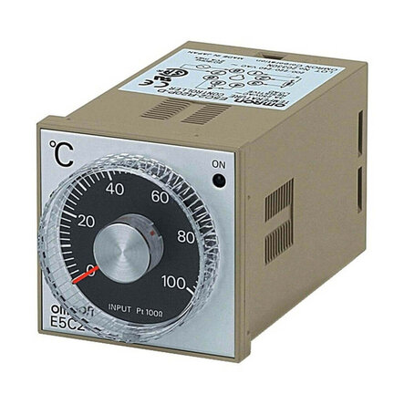 Regulator temperatury, LITE, 1/16 DIN, 48x48mm, pokrętło, sterowanie On-Off, termopara K, 0-600 stopni, 100-240V AC (E5C2-R20K 100-240VAC 0-600) - Omron