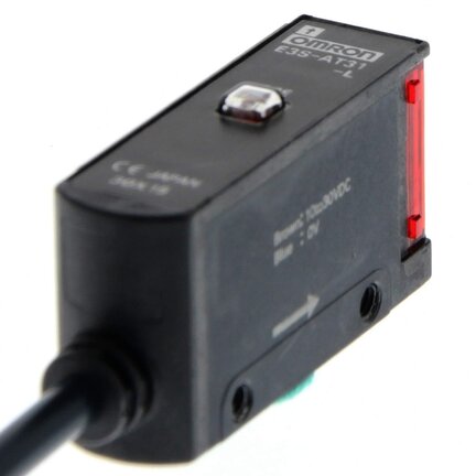 Czujnik optyczny zaporowy, przelotowy, 7 m, DC, 3-przewodowy, PNP, poziomy, kabel 2 m (E3S-AT31-L 2M) - Omron