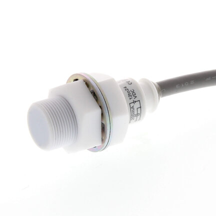 Wyłącznik zbliżeniowy, indukcyjny, korpus PTFE, krótki, M18, ekranowany, 5mm, 2-przewodowy DC, kabel 2m (E2FQ-X5D1) - Omron