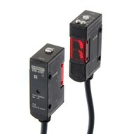 Czujnik optyczny zaporowy, wiązka przelotowa, 7 m, DC, 3-przewodowy, PNP, pionowy, kabel 2 m (E3S-AT81) - Omron