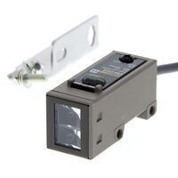Czujnik fotoelektryczny, rozproszony, 700 mm, DC, 3-przewodowy, NPN/PNP, poziomy, kabel 5 m (E3S-CD11 5M) - Omron