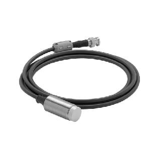 V680 Antena do odczytu/zapisu, typ cylindryczny, standardowy kabel ze złączem IP67, 2 m (V680-HS52-W 2M) - Omron