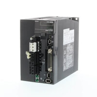 Sterownik silnika serwo Accurax G5, 3~ 400 VAC, typ analogowy/impulsowy, 600 W (R88D-KT06F) - Omron