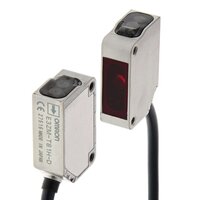 Czujnik fotoelektryczny, obudowa prostokątna, stal nierdzewna, dioda LED na podczerwień, wiązka przelotowa, 15 m, PNP, Light-ON/Dark-ON (E3ZM-T81H 2M) - Omron