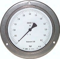 Manometr tablicowy wzorcowy, D160, 0 - 2,5 bar