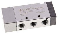 Zawór pneumatyczny 5/2 G1/4 (pilot G1/8), powrót sprężyną, seria RV30